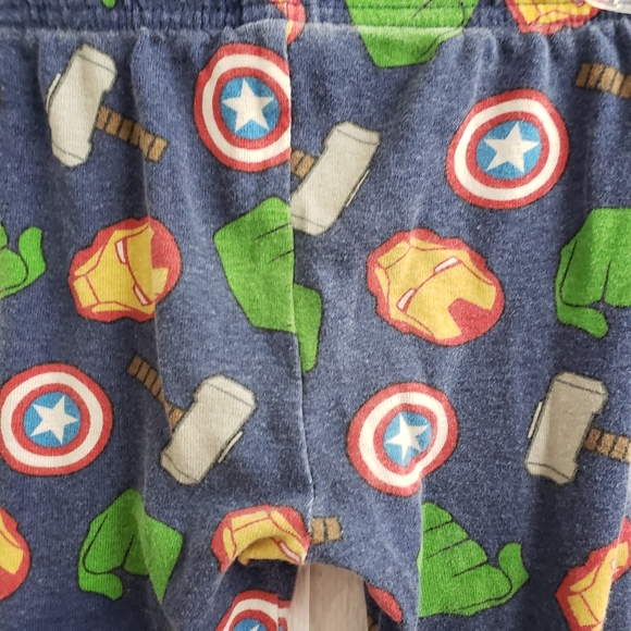 💕 Marvel Avengers Bottoms Toddlers Size 24M - Picture 6 of 7